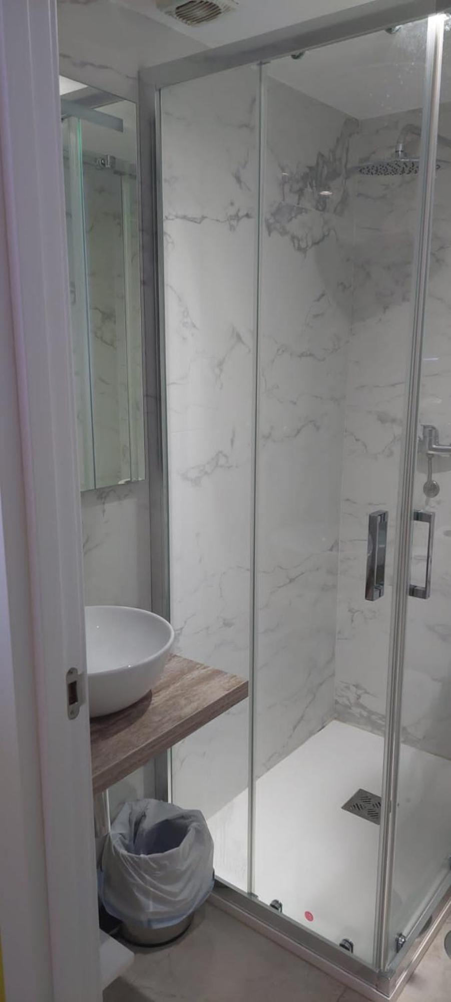 Hostal Ds Velilla de San Antonio Luaran gambar